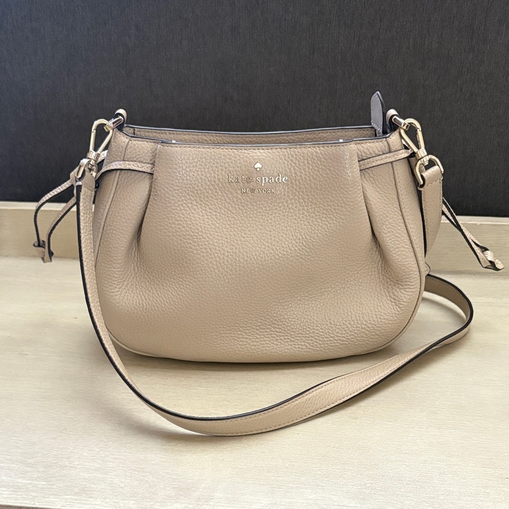 Kate Spade Beige Leather Crossbody Bag
